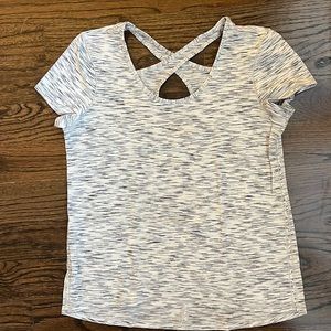 Lululemon Extra Mile SS Top - Like New - Size 8